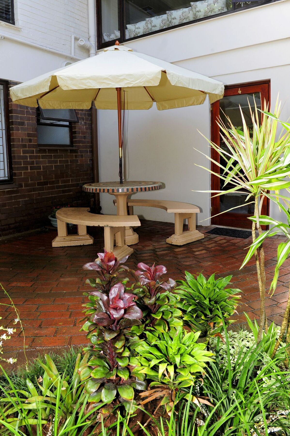 Oliveroom Self Catering And B&B Durban Eksteriør billede